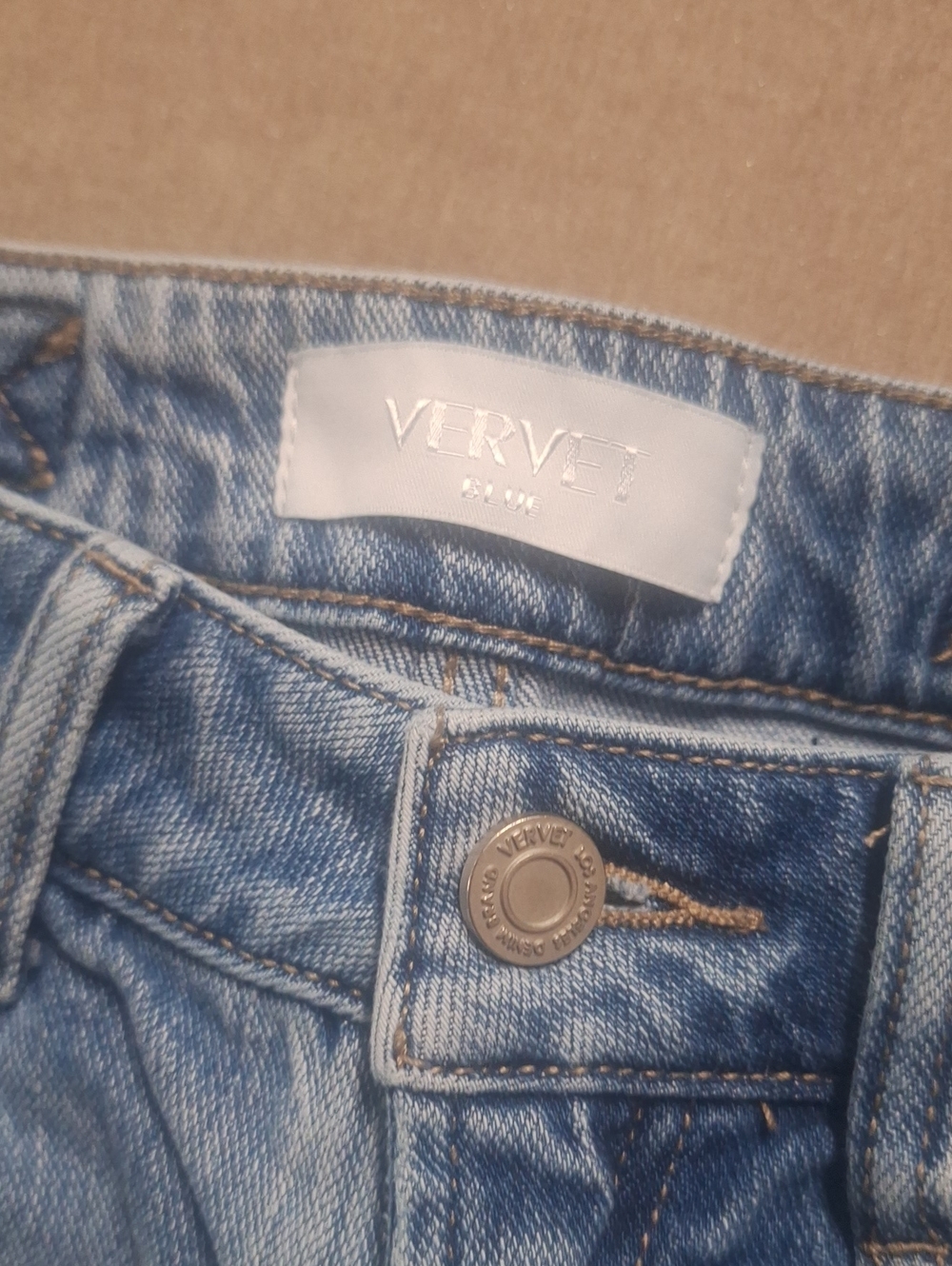 Vervet Blue Jeans - Picture 6 of 8